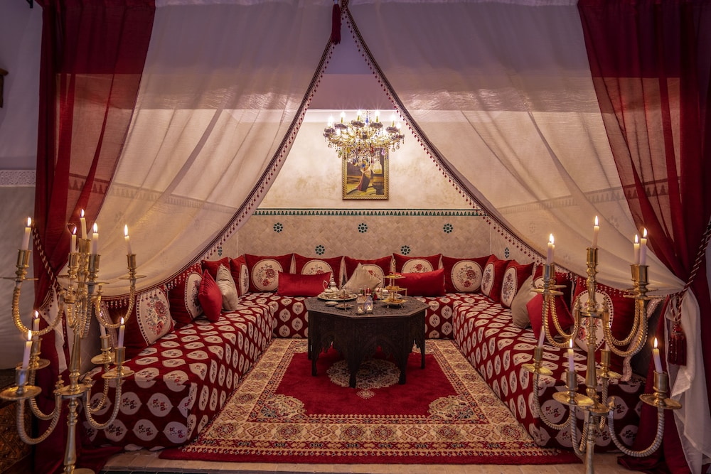 Riad Lumiere D Orient 44/73