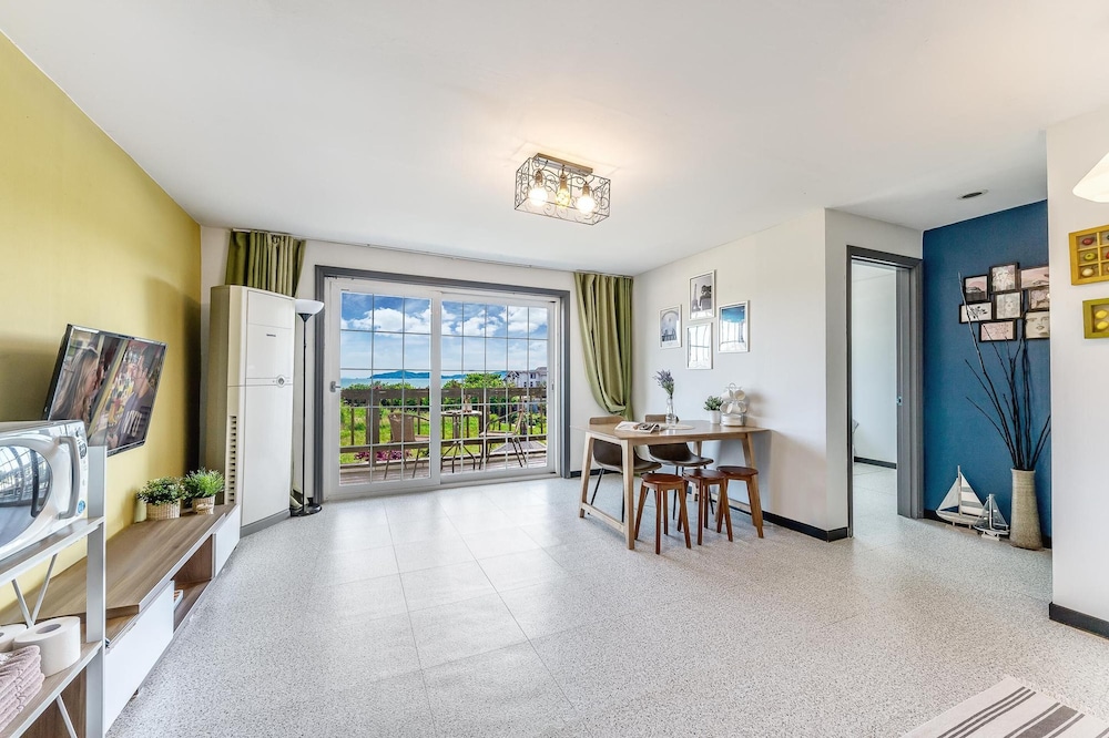 Ganghwa Rodemhouse Pension 30/48