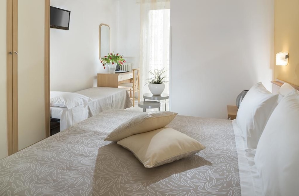 Hotel Bellerofonte 6/34