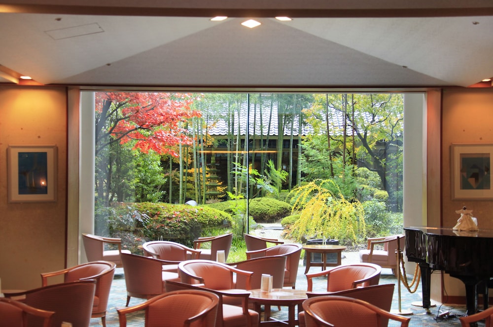 Hotel Isobe Garden 23/28