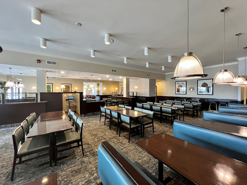 Holiday Inn Toronto Airport East 38/61