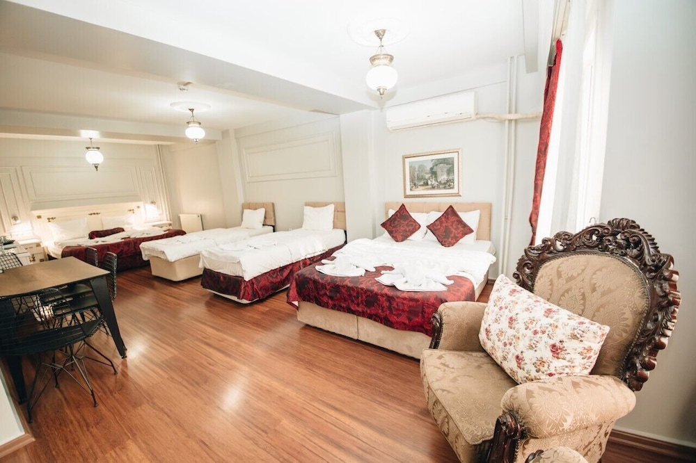 Safran Suites Apart 21/50