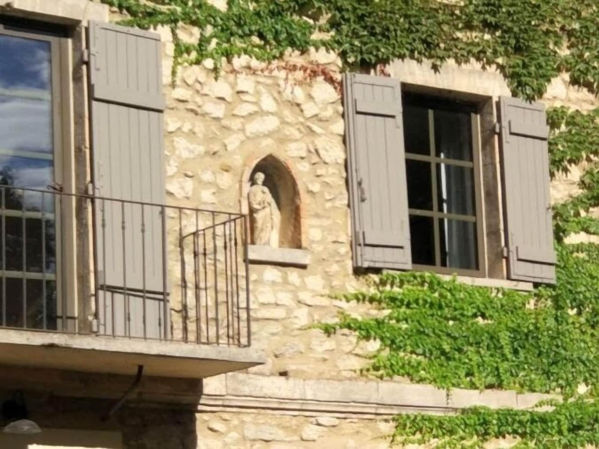 Mas Château Blanc 1/54