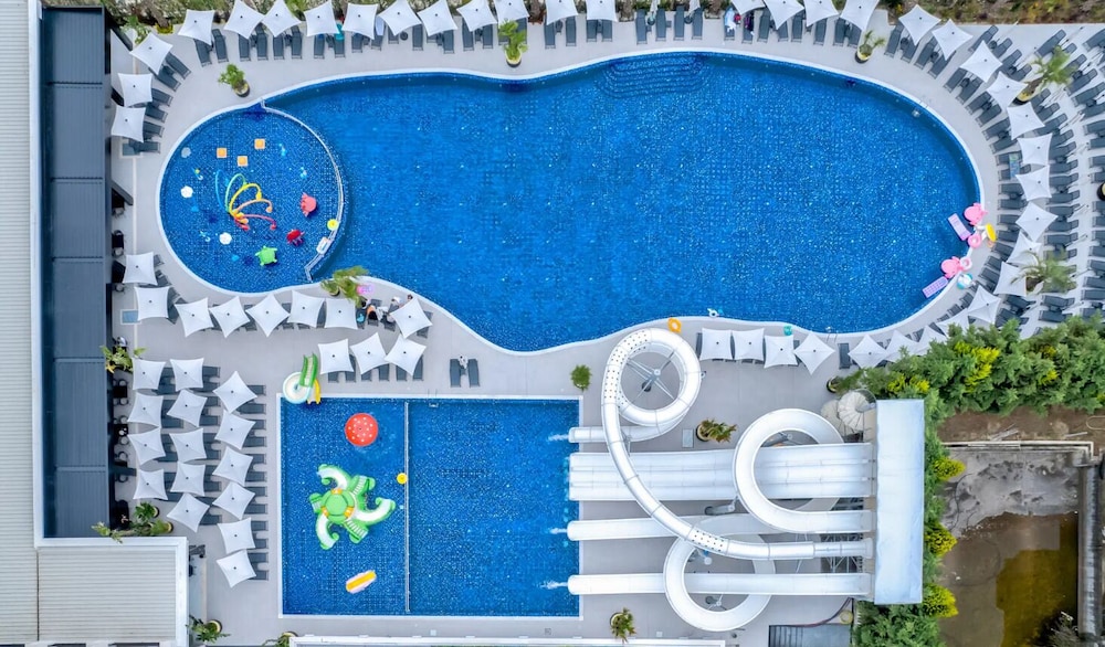 Bonita Luxury Resort 27/29