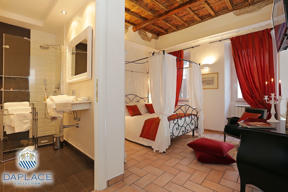 Madonna de Monti Suites 35/50