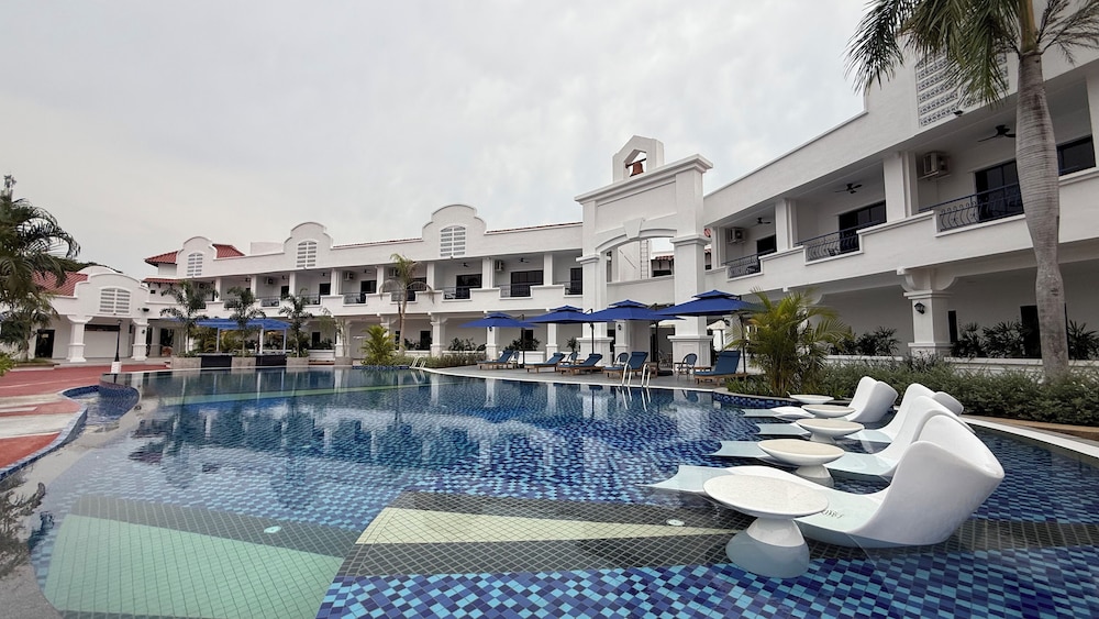 The Lisbon Melaka, Trademark Collection by Wyndham 51/56