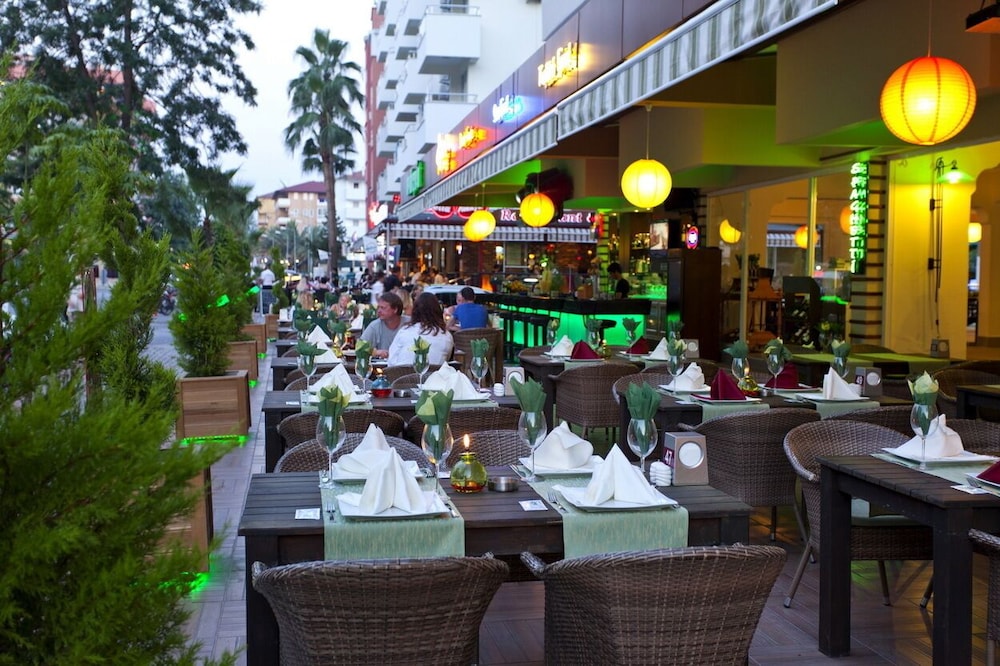 Royalisa City Apart Hotel 18/27