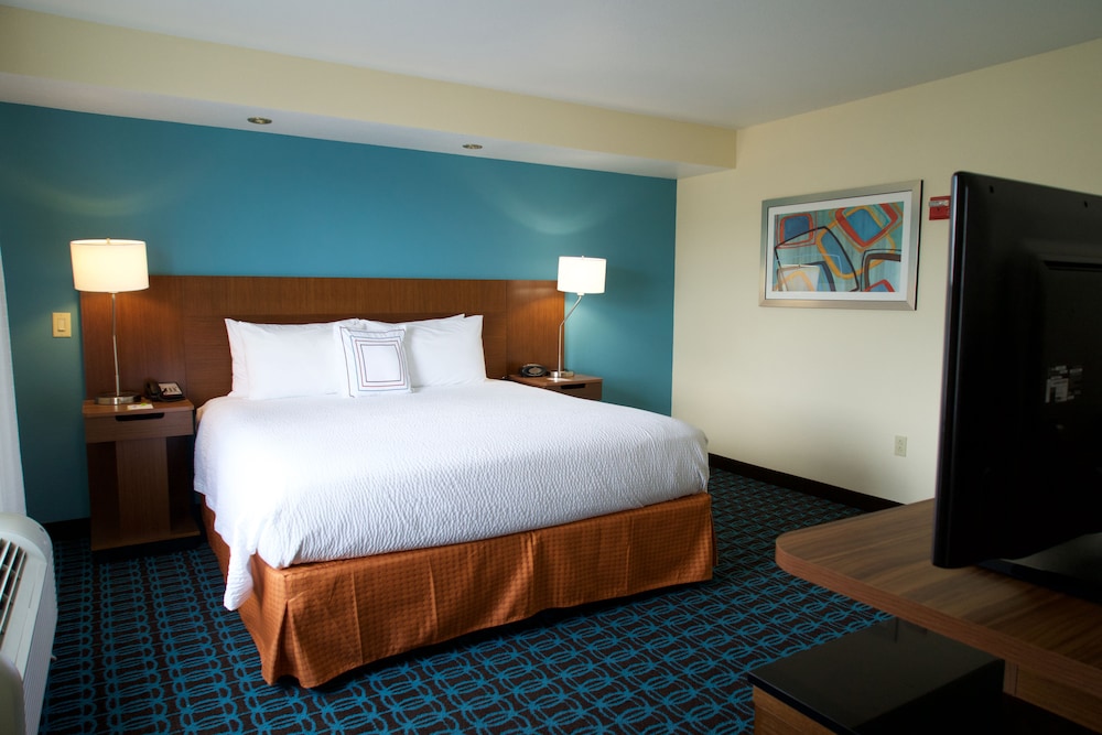 Fairfield Inn and Suites Odessa 7/20