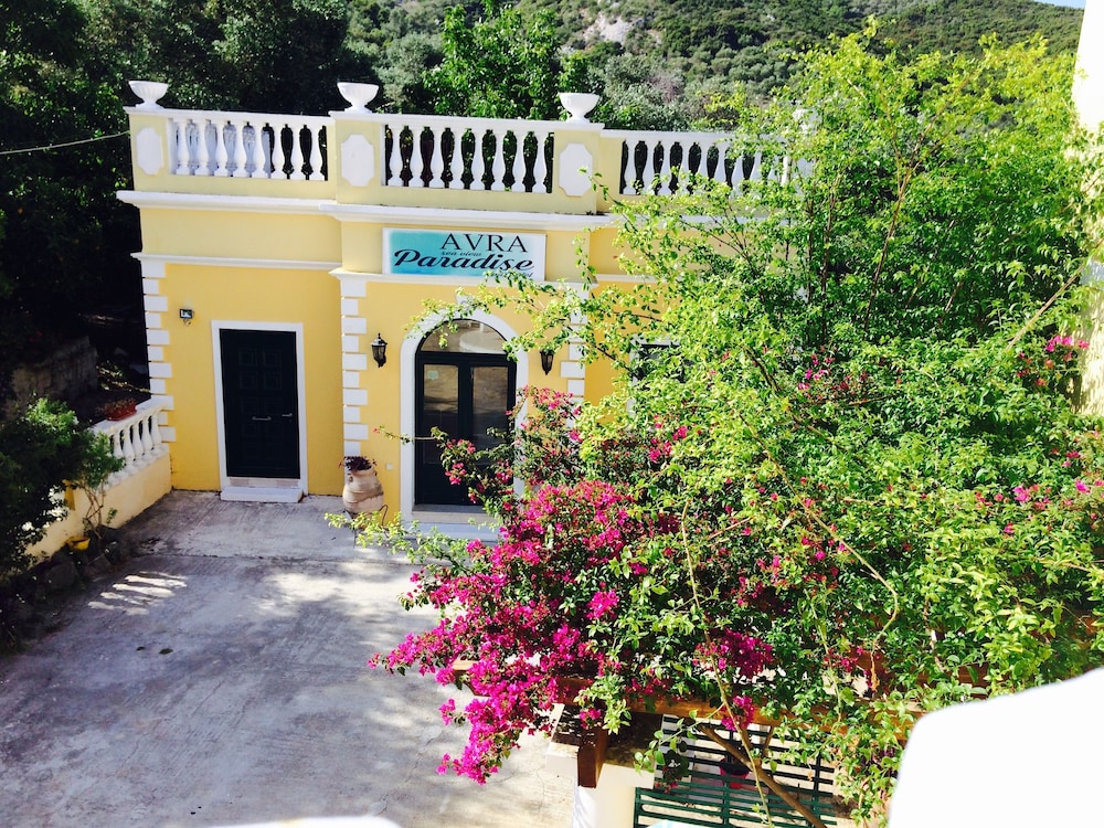 Avra Paradise Aparthotel 39/50