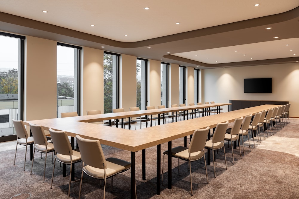 AC Hotel by Marriott Wuerzburg 35/43