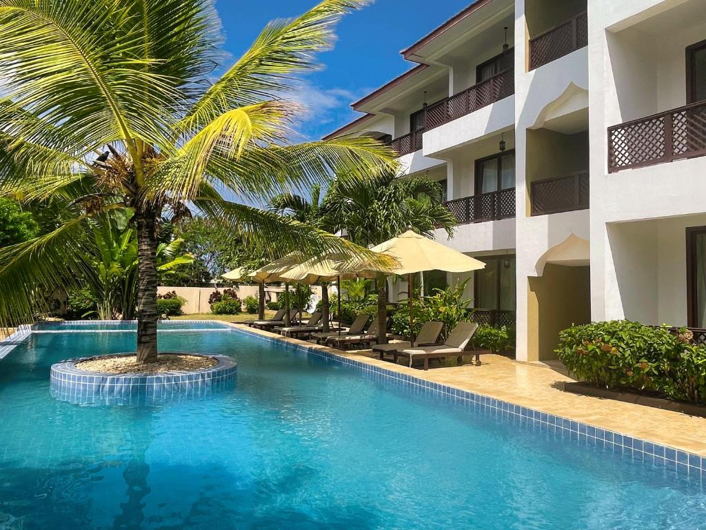 AHG Hisia Nungwi Experience Hotel 100/109