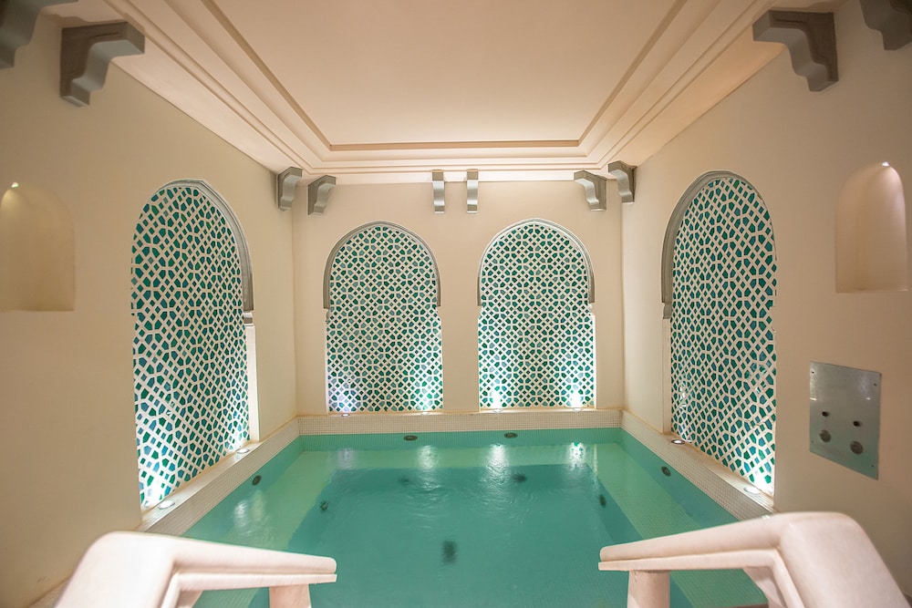 Fairmont Jaipur 20/50