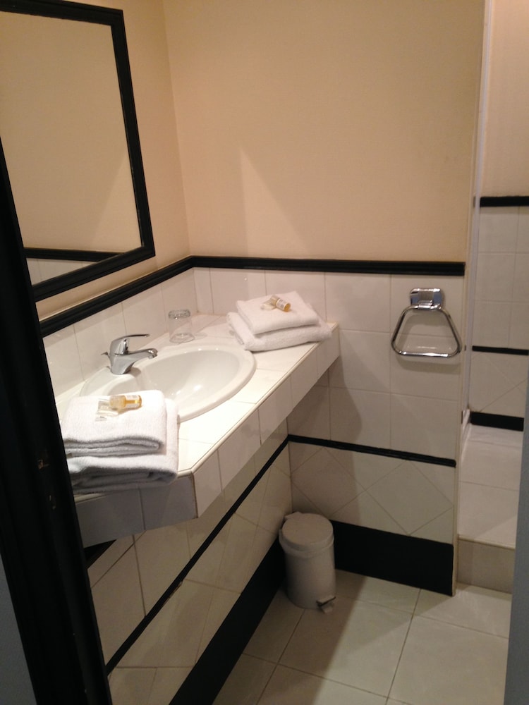 Hotel de France 26/27