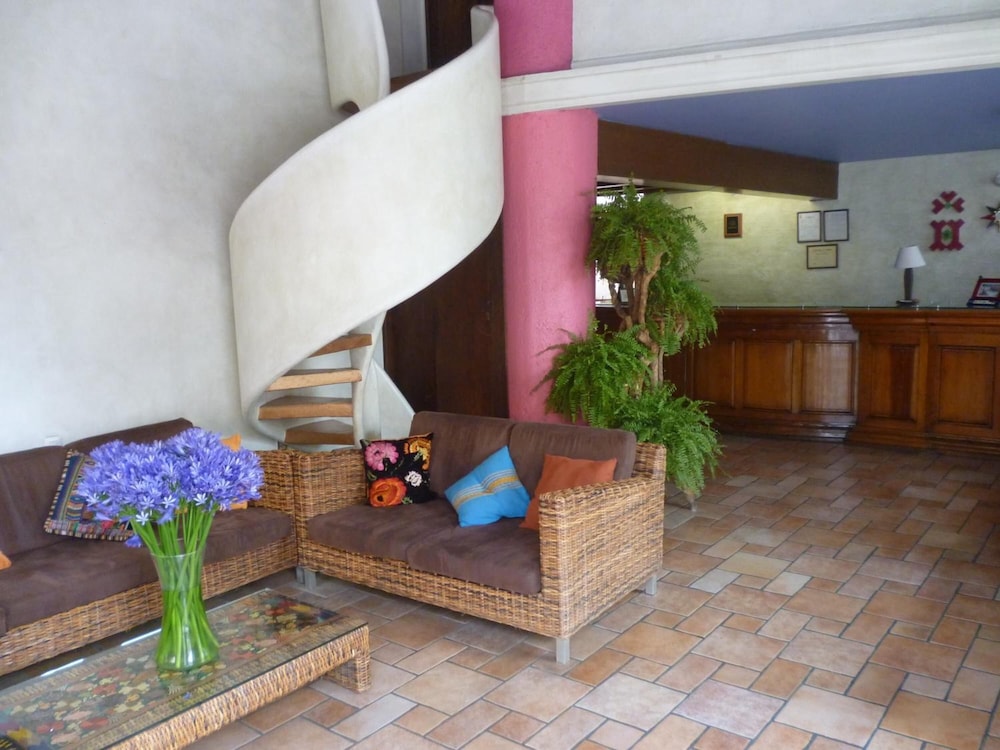 Hotel Trebol 21/59
