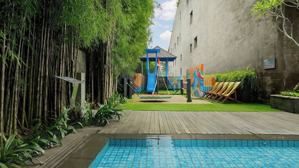 Maya Sanur Resort Spa 41/50