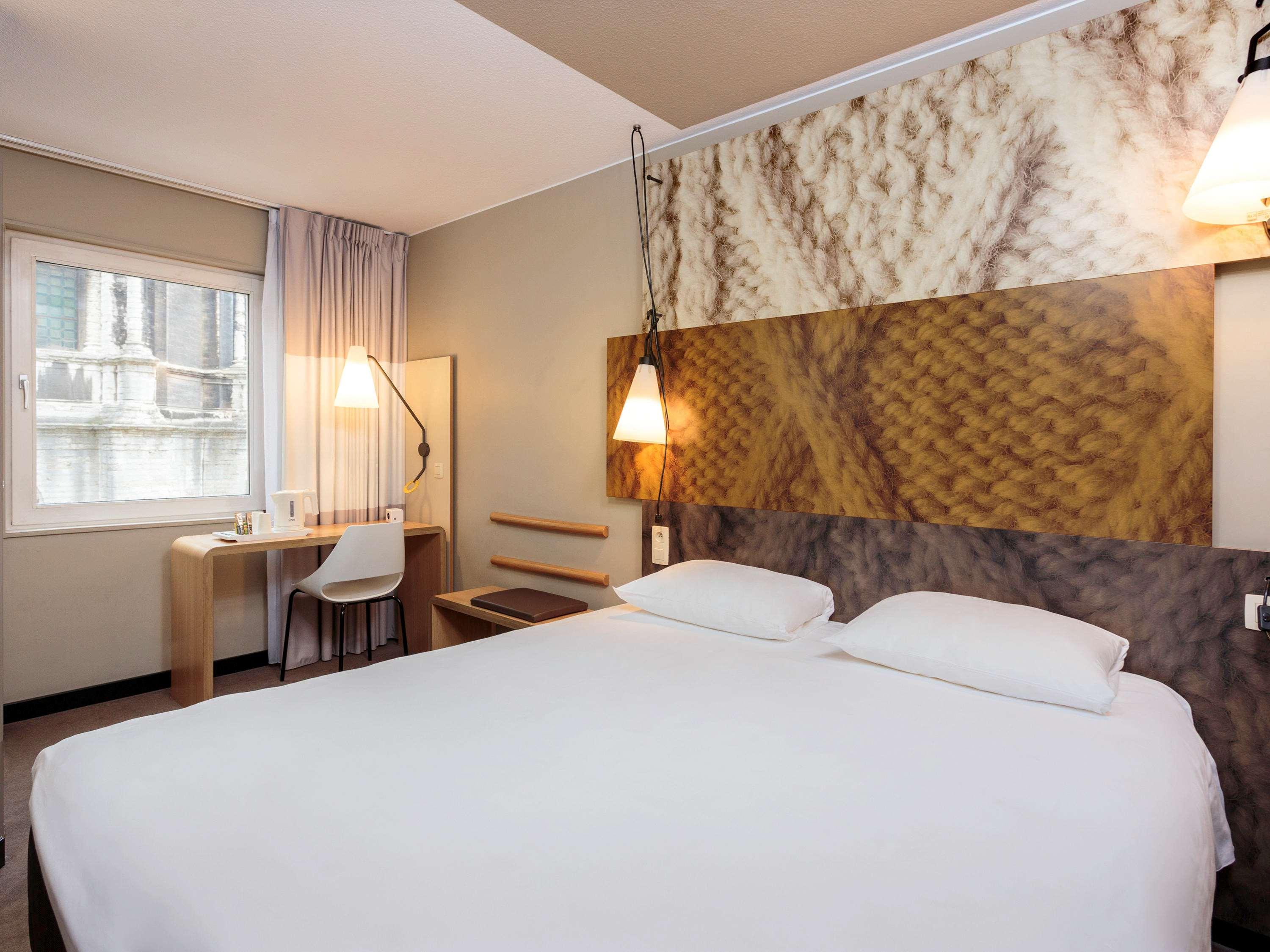 SWEET, DOUBLE BED