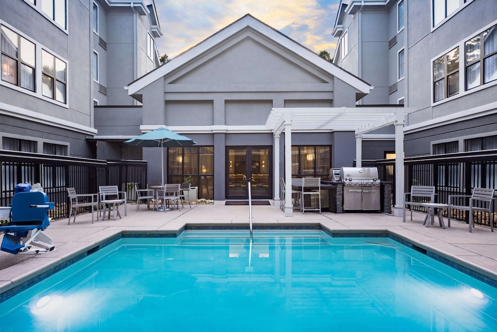 Homewood Suites by Hilton Atlanta Lenox Buckhead photo1