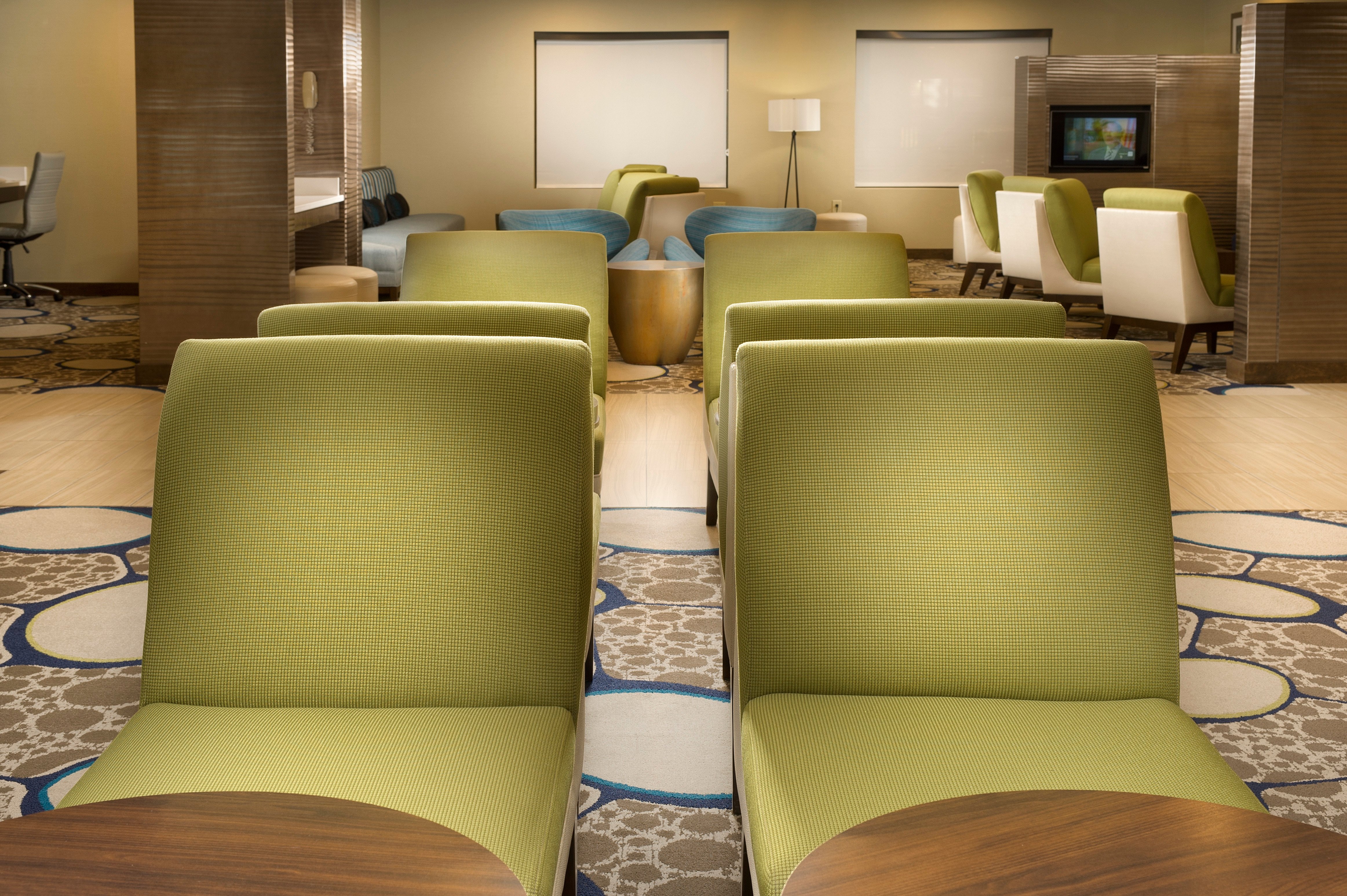 Holiday Inn El Paso Airport 67/74