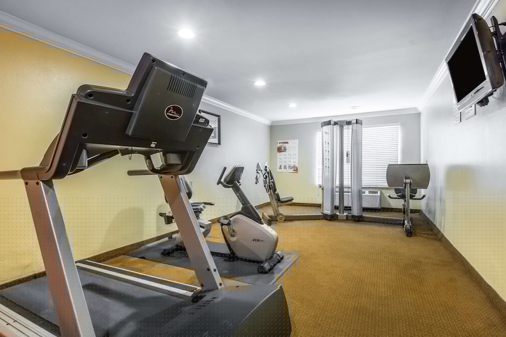 Quality Inn and Suites Bell Gardens Los Angeles 24/38