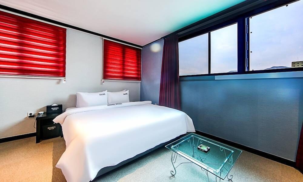Hermes Hotel 23/56
