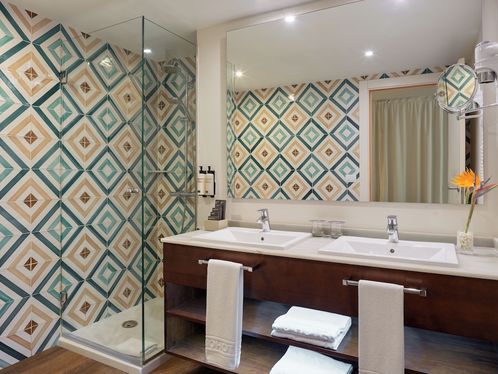 H10 Ocean Suites 54/54