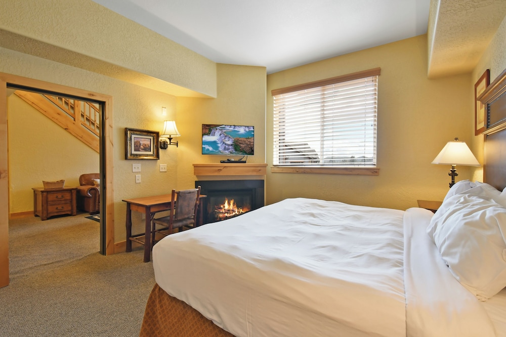 1 Bedroom, Condo, Silverado, Lodge, Queen Bed