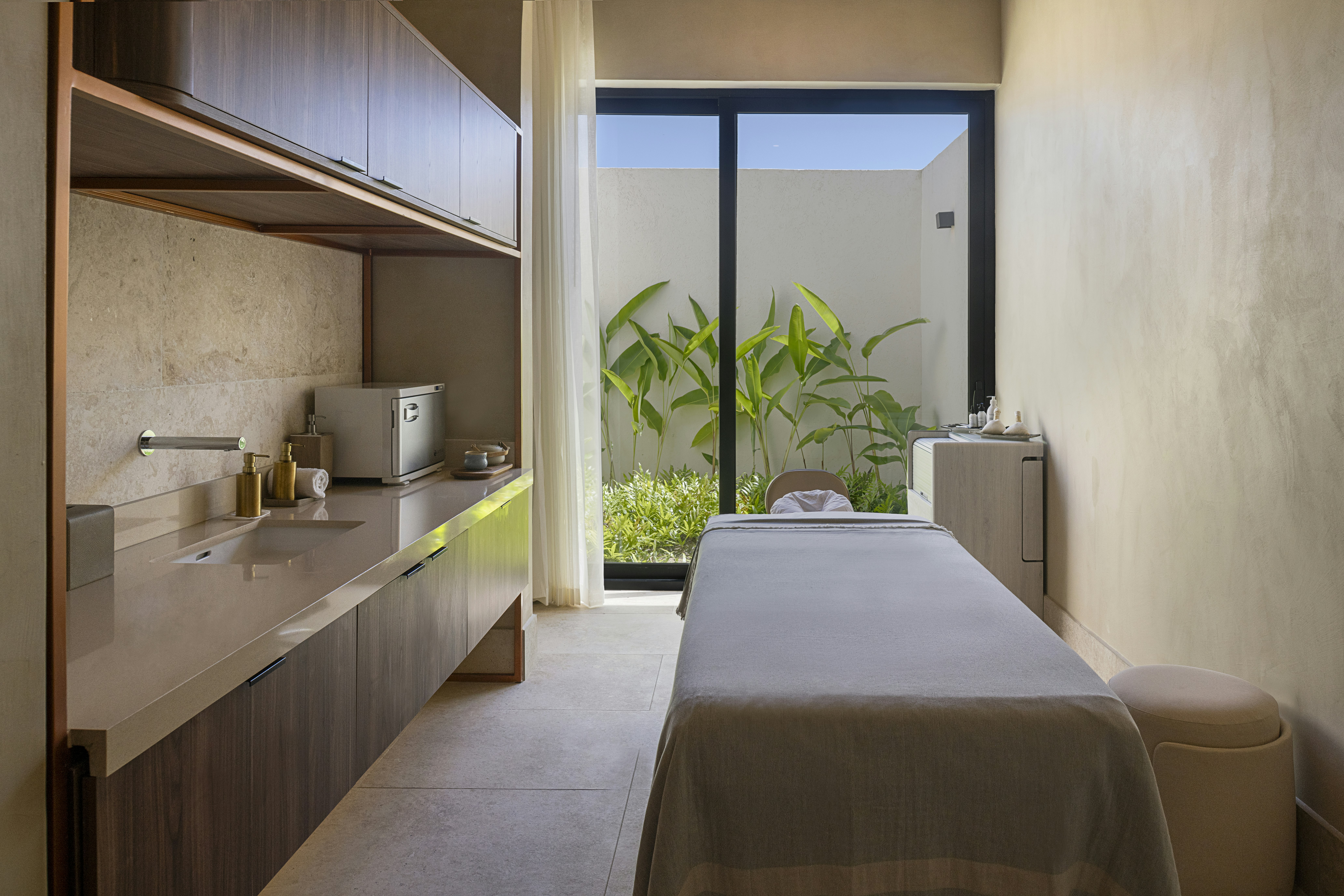 Zemi Miches Punta Cana All-Inclusive Resort, Curio by Hilton 35/69