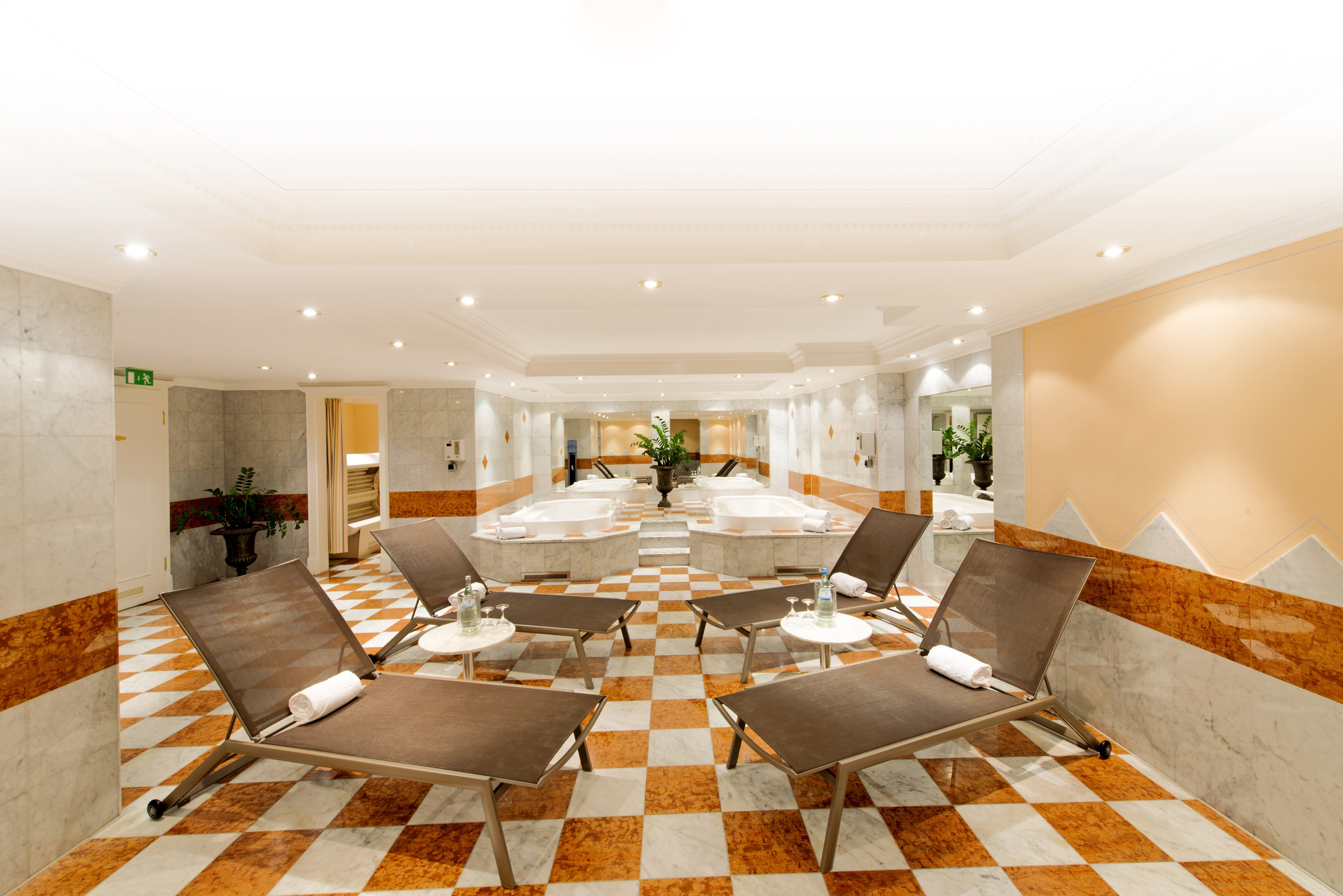 Dormero Hotel Halle 36/52