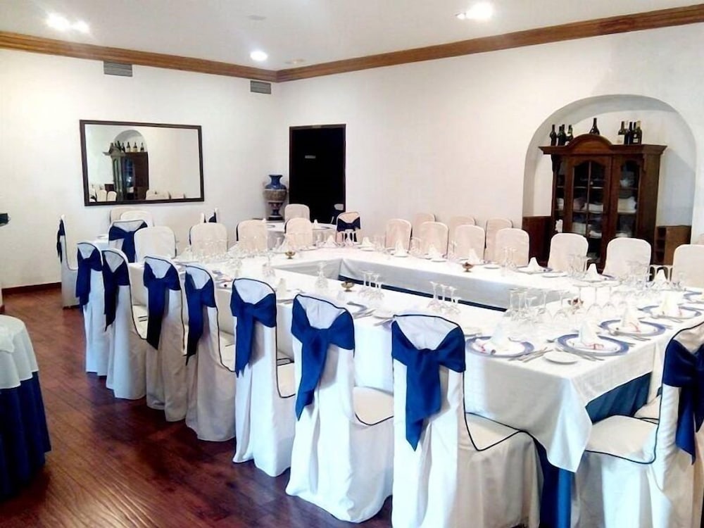 Nuevo Hotel Vista Alegre 21/22