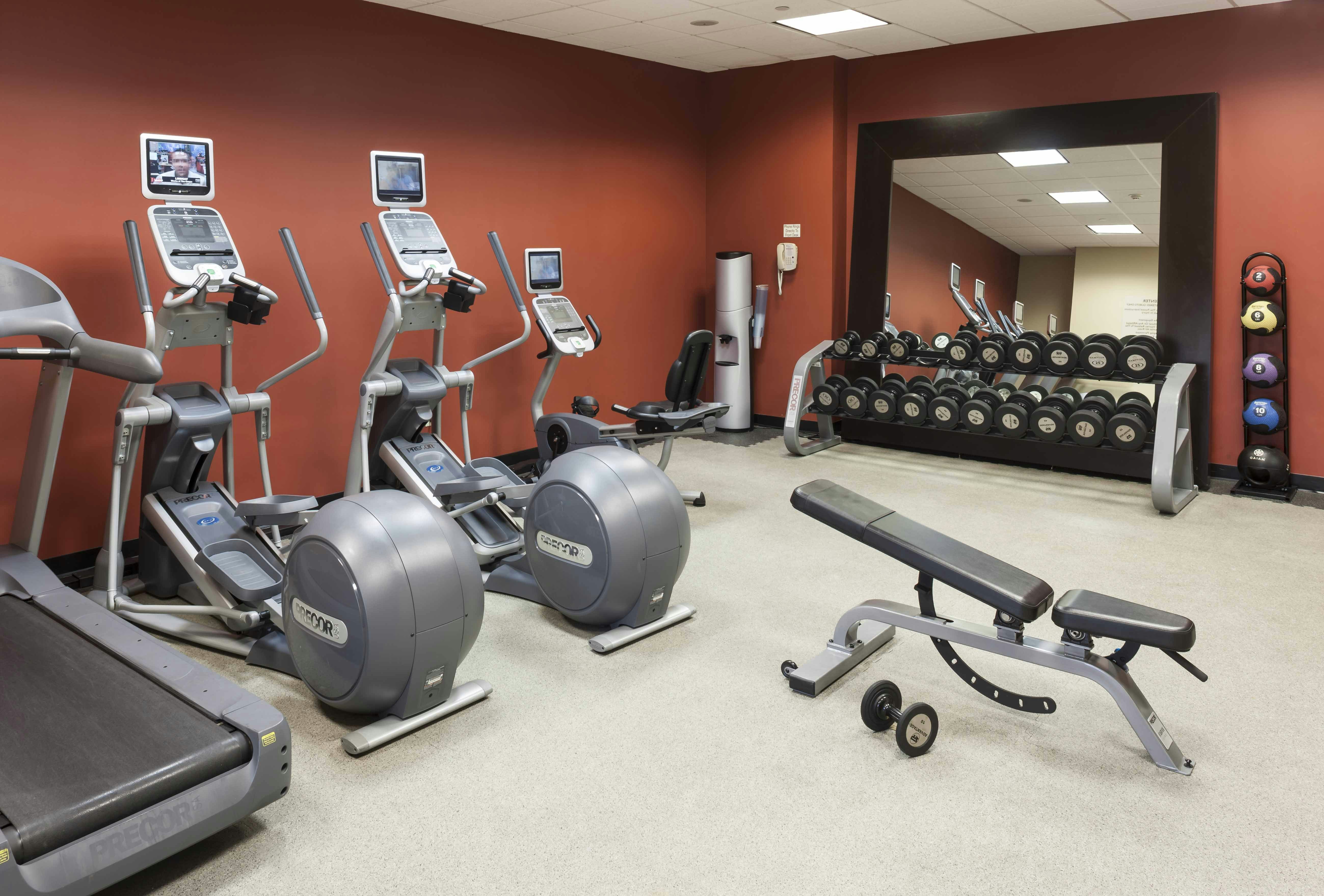 Hilton Garden Inn Dallas-Lewisville 30/79
