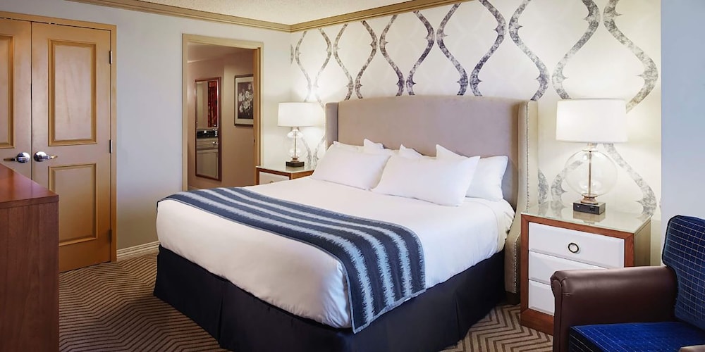 City, Deluxe, King Bed