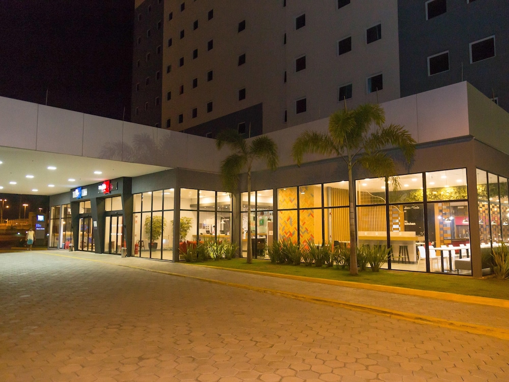 Ibis Budget - Circuito da Fe 6/50