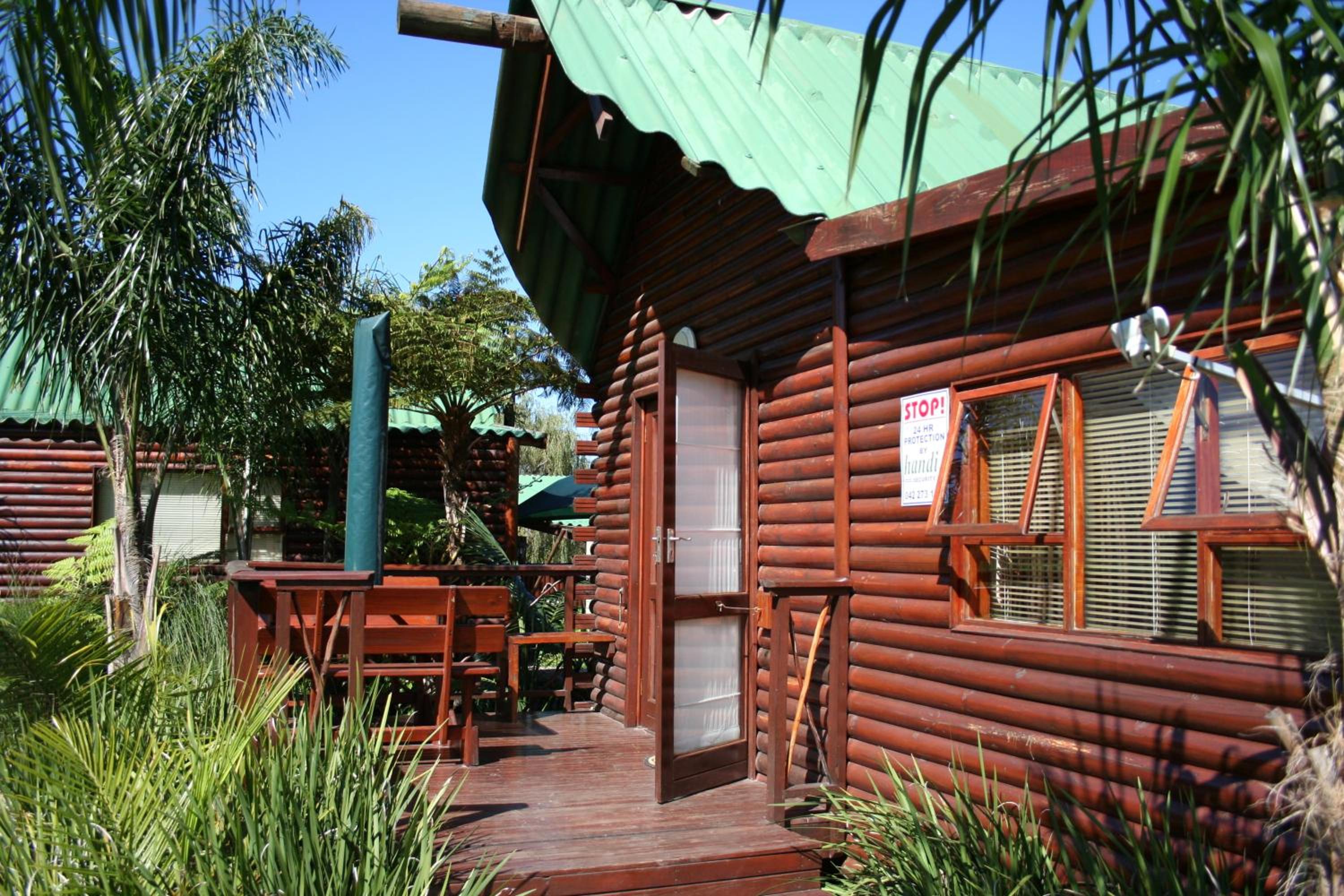 Mountain Breeze Log Cabins 5/18