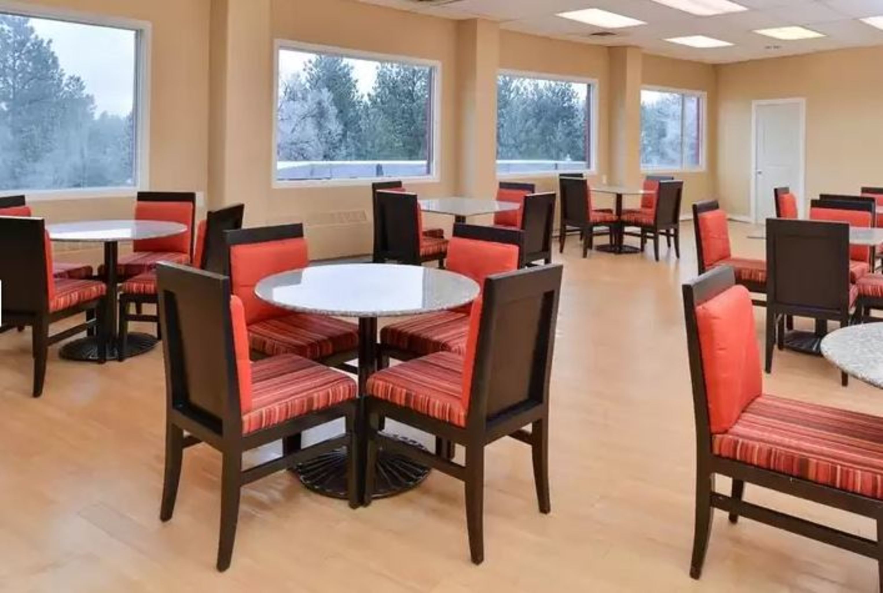 Quality Inn and Suites Airport Spokane 15/19
