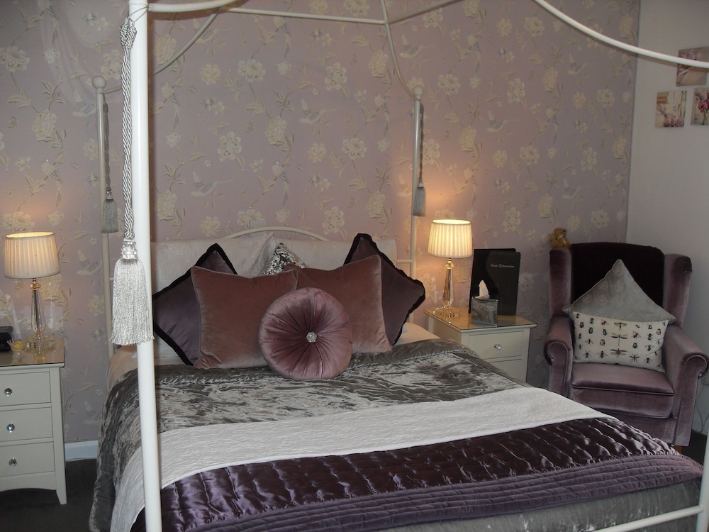 Jessop House 12/40