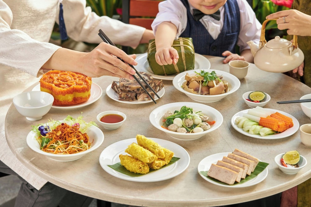 Sheraton Hanoi West 55/71