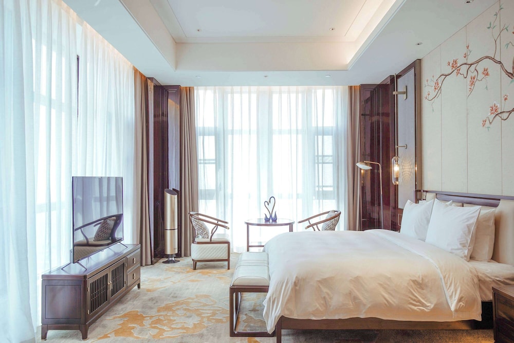 Wyndham Grand Taixing Downtown 11/29