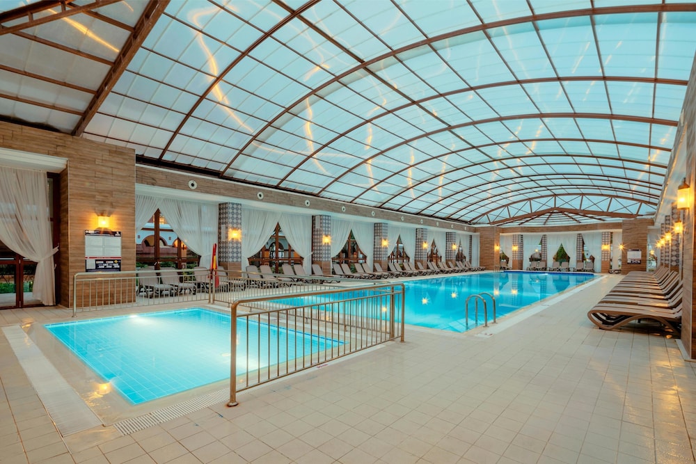 Kremlin Palace 25/54