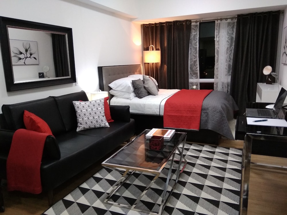 Studio Unit At Abreeza Place 11/50