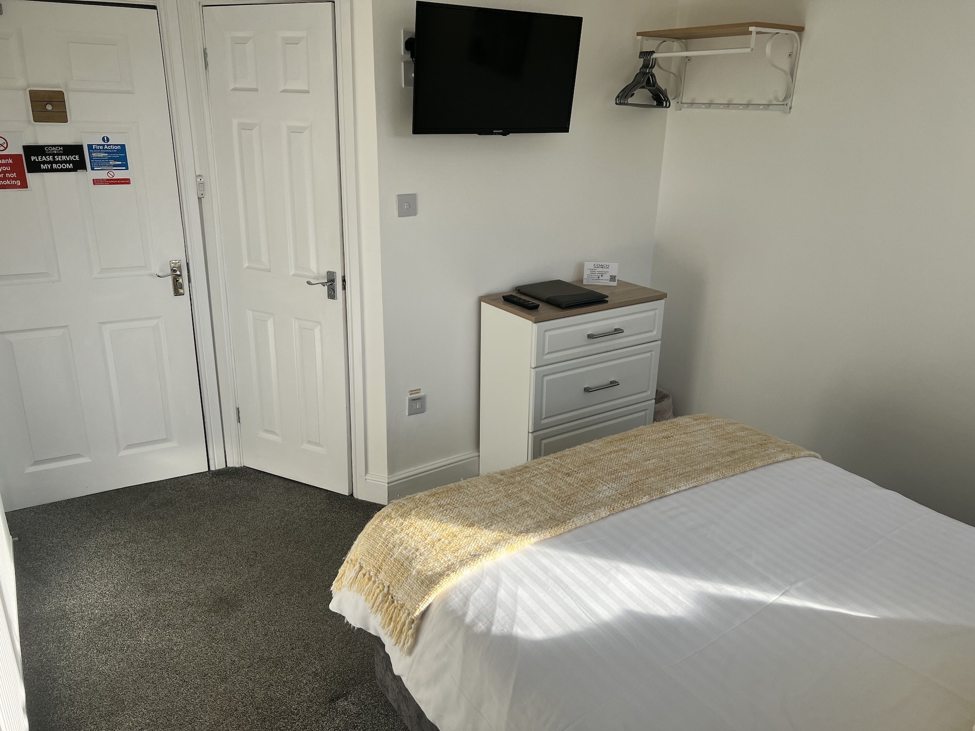 Room, Double Bed