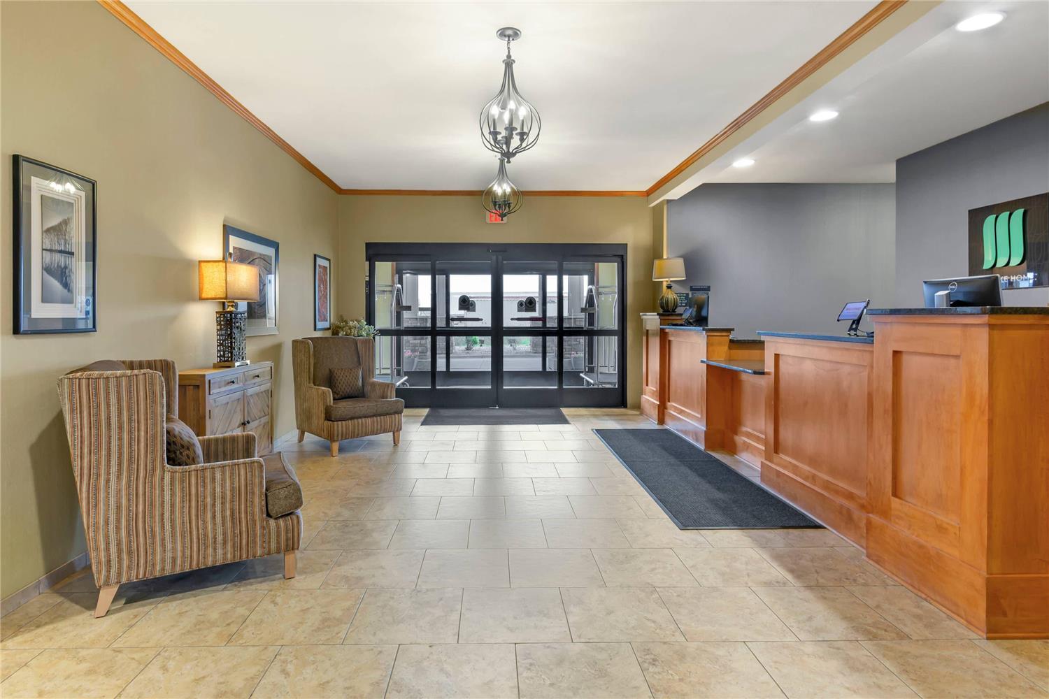 MainStay Suites Stanley 12/46