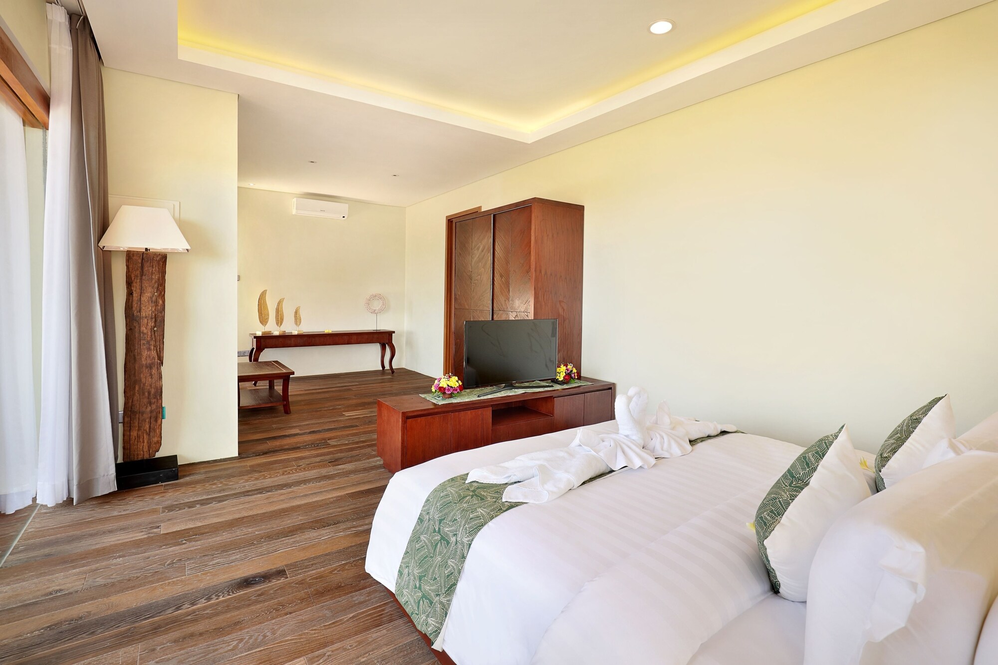 3 BEDROOMS, VILLA, PRIVATE POOL