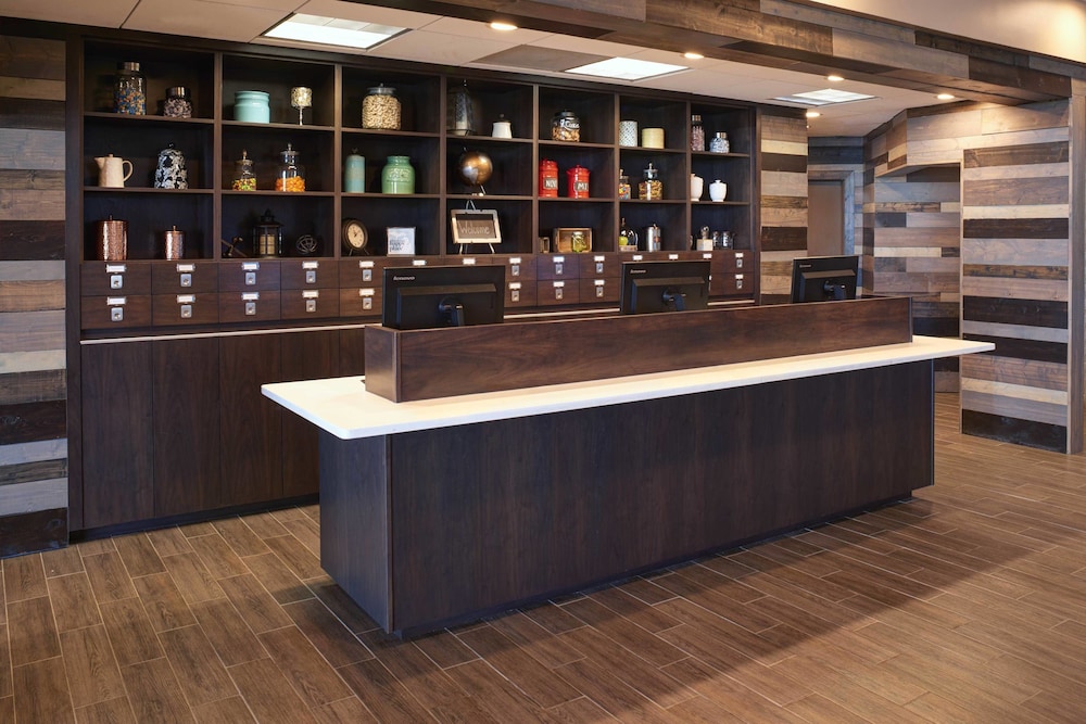 FOUR POINTS BY SHERATON DETROIT NOVI 21/63