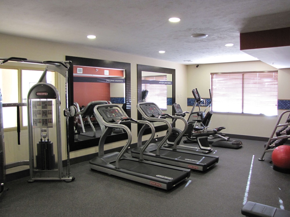 Hampton Inn and Suites Jamestown ND 11/26