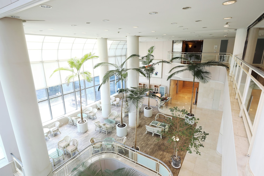 Bloom Hotel 35/53
