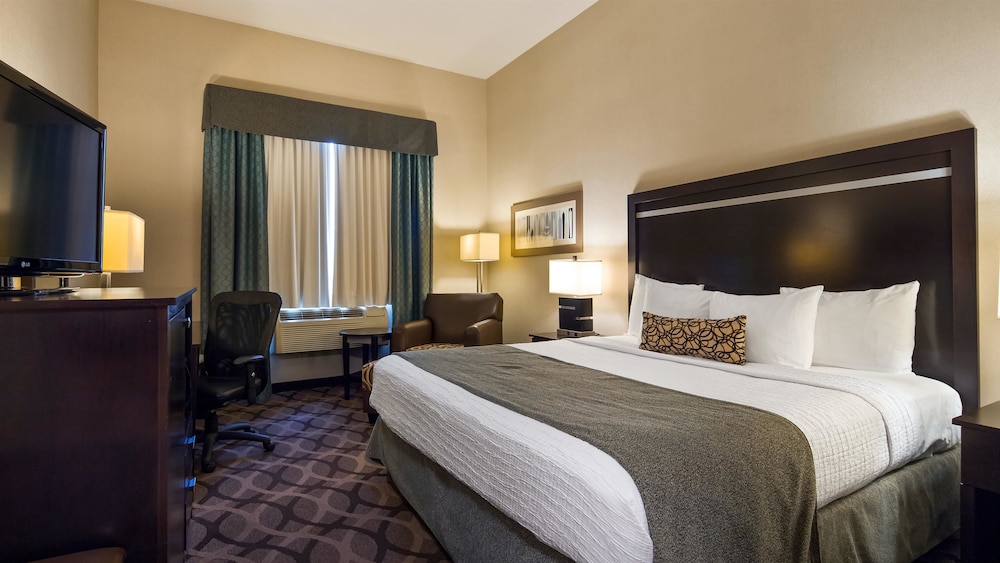 Best Western Plus Travel Hotel Toronto Airport 9/46