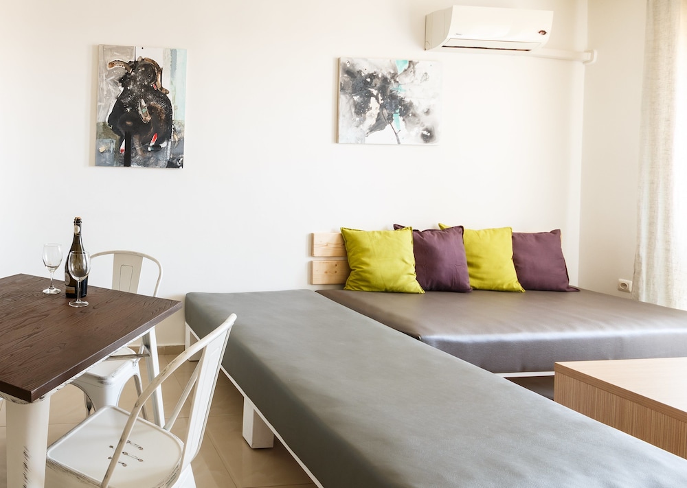 New Line Village Apartments 32/50