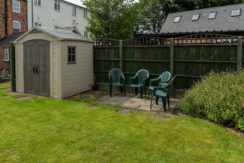 The Lawns Guest House 31/41
