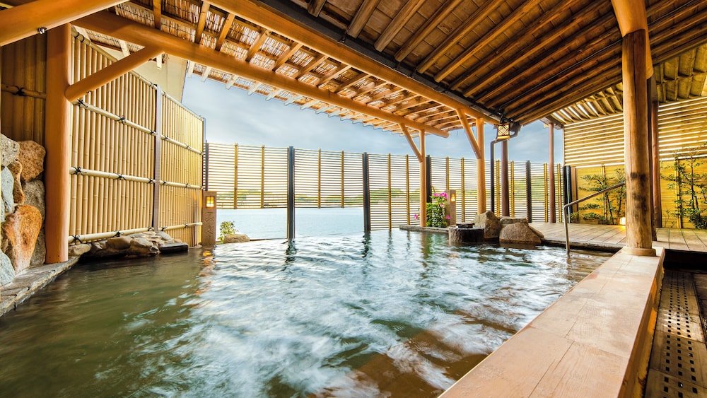 Yukai Resort Premium Koshinoyu 26/50