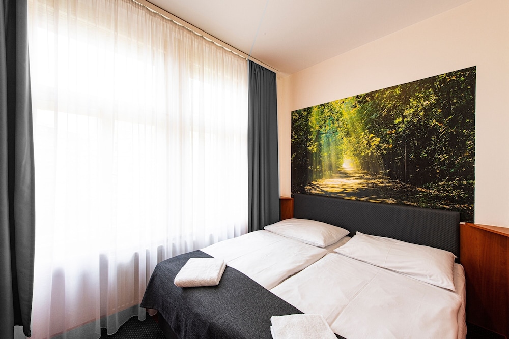Hotel Zlata Vaha 32/65